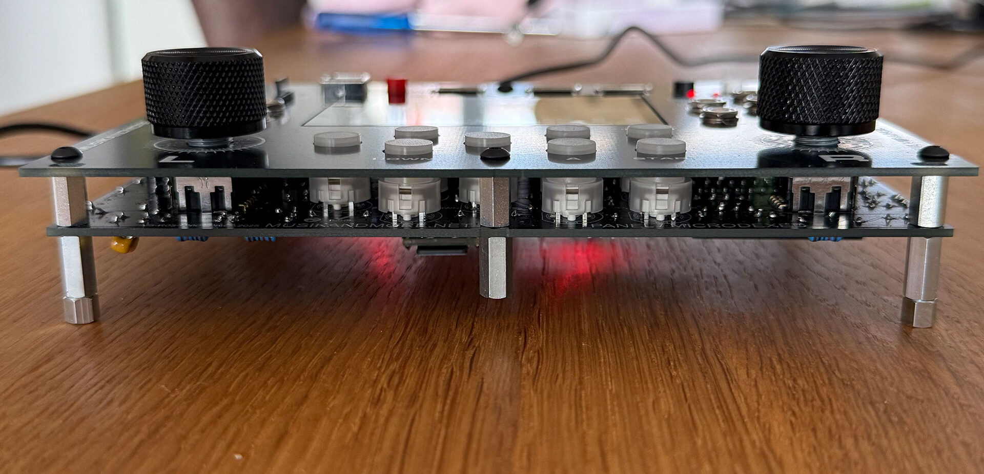 NAVIPANEL-32TE-21