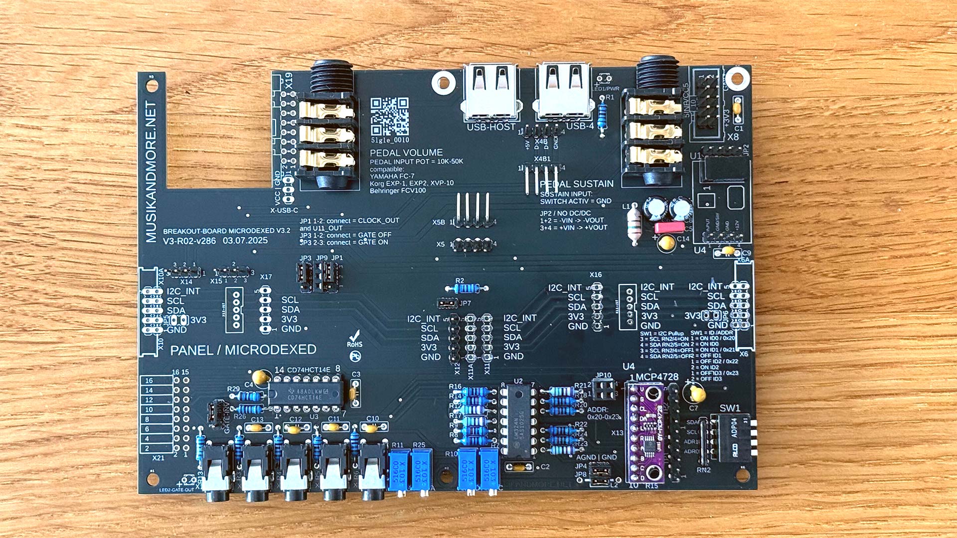 Midi-to-CV-Breakout-v286-Eurorack-Desktop-Top-7160