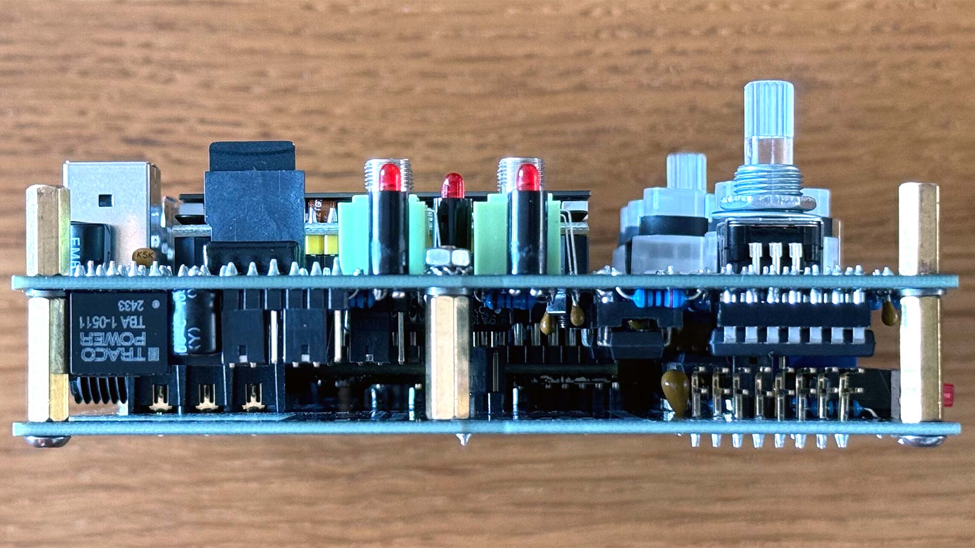 Navipanel-Midi-to-CV-Breakout-Desktop-Left-7314