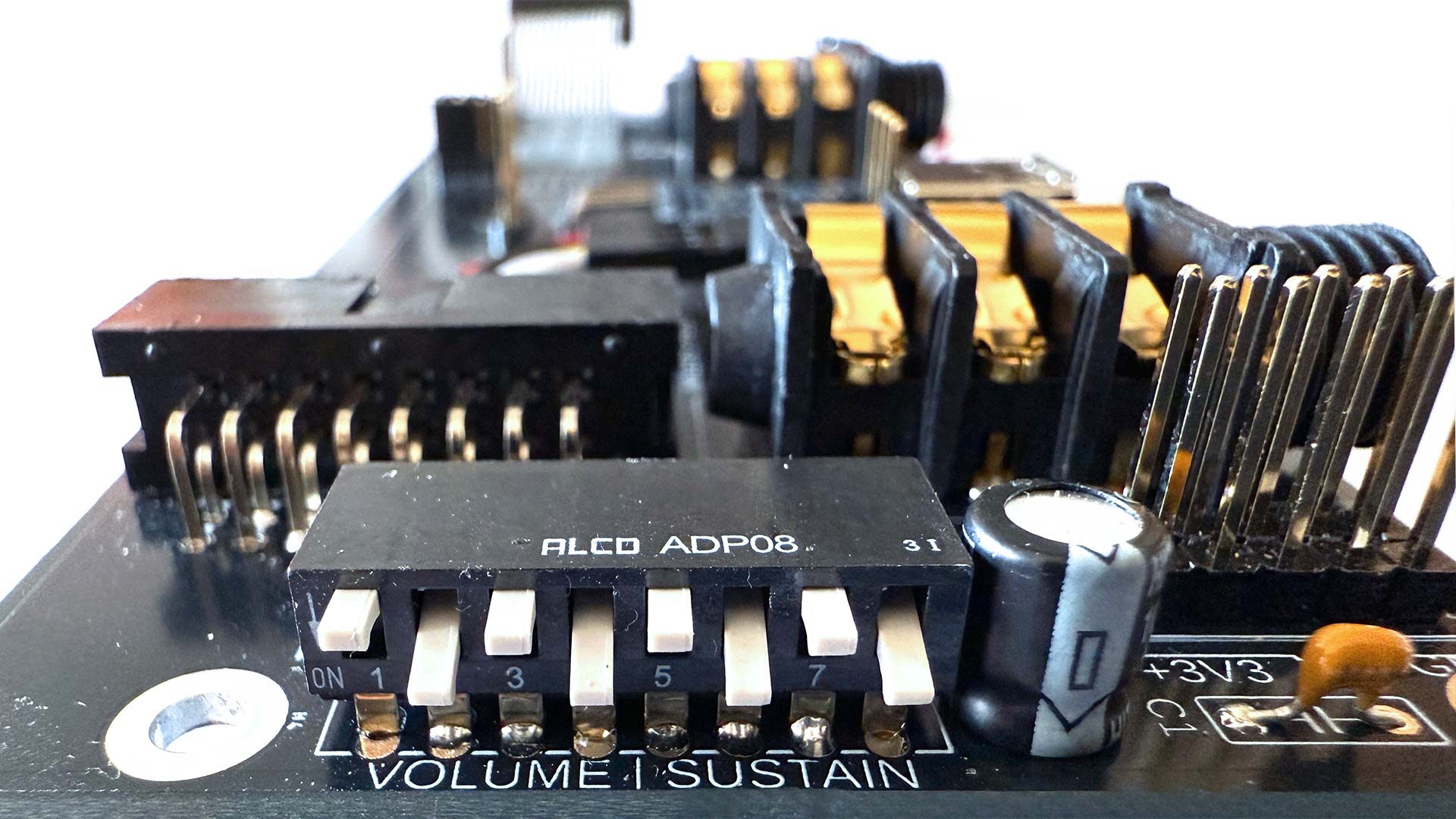 Pedal-USB-Breakout-DIP8-Switch-7754