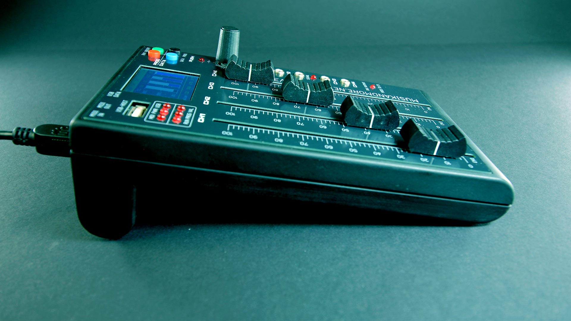 CC-Fader-04-08-V3_6446
