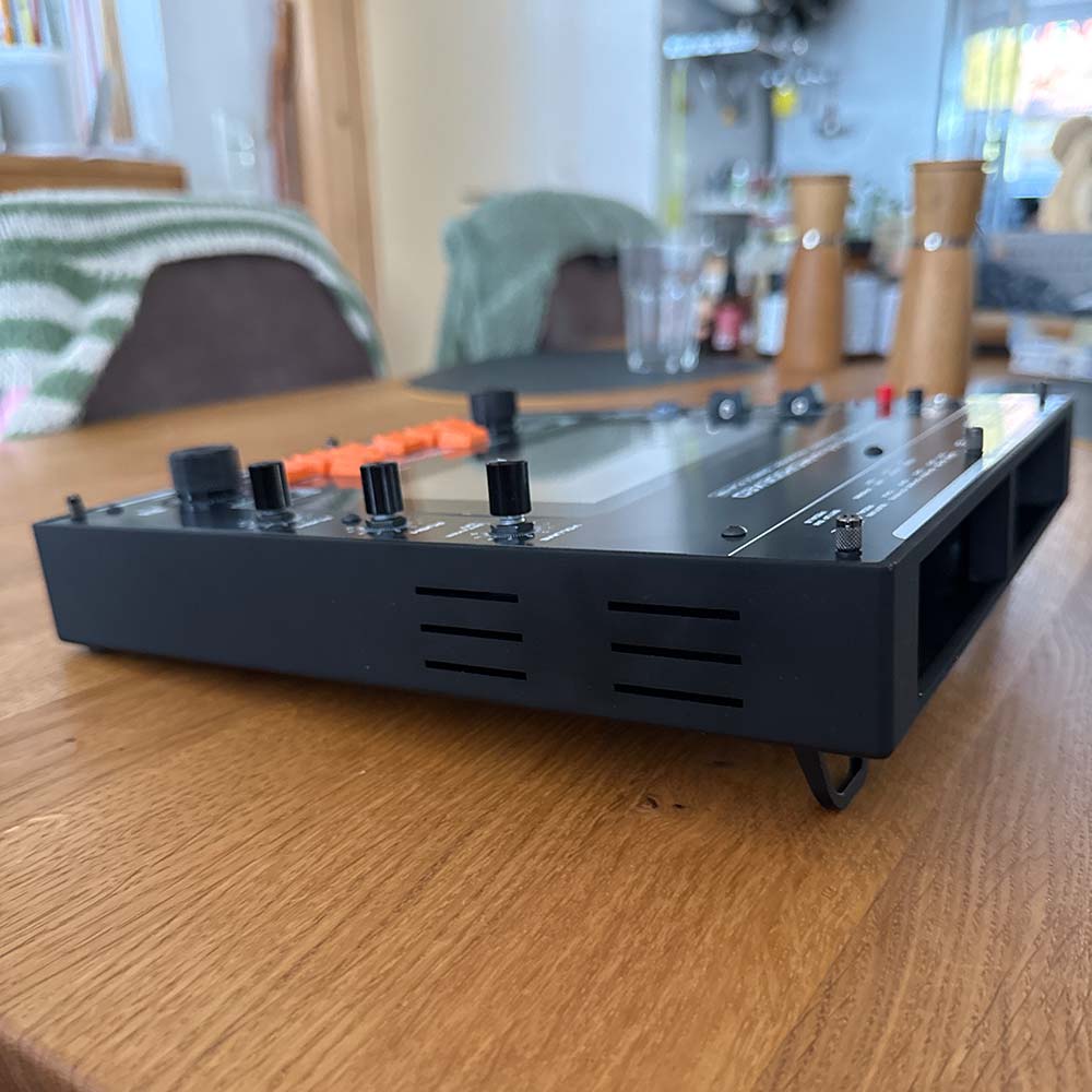 Navipanel-V4-3D-Case-V2-17--right-Bottom